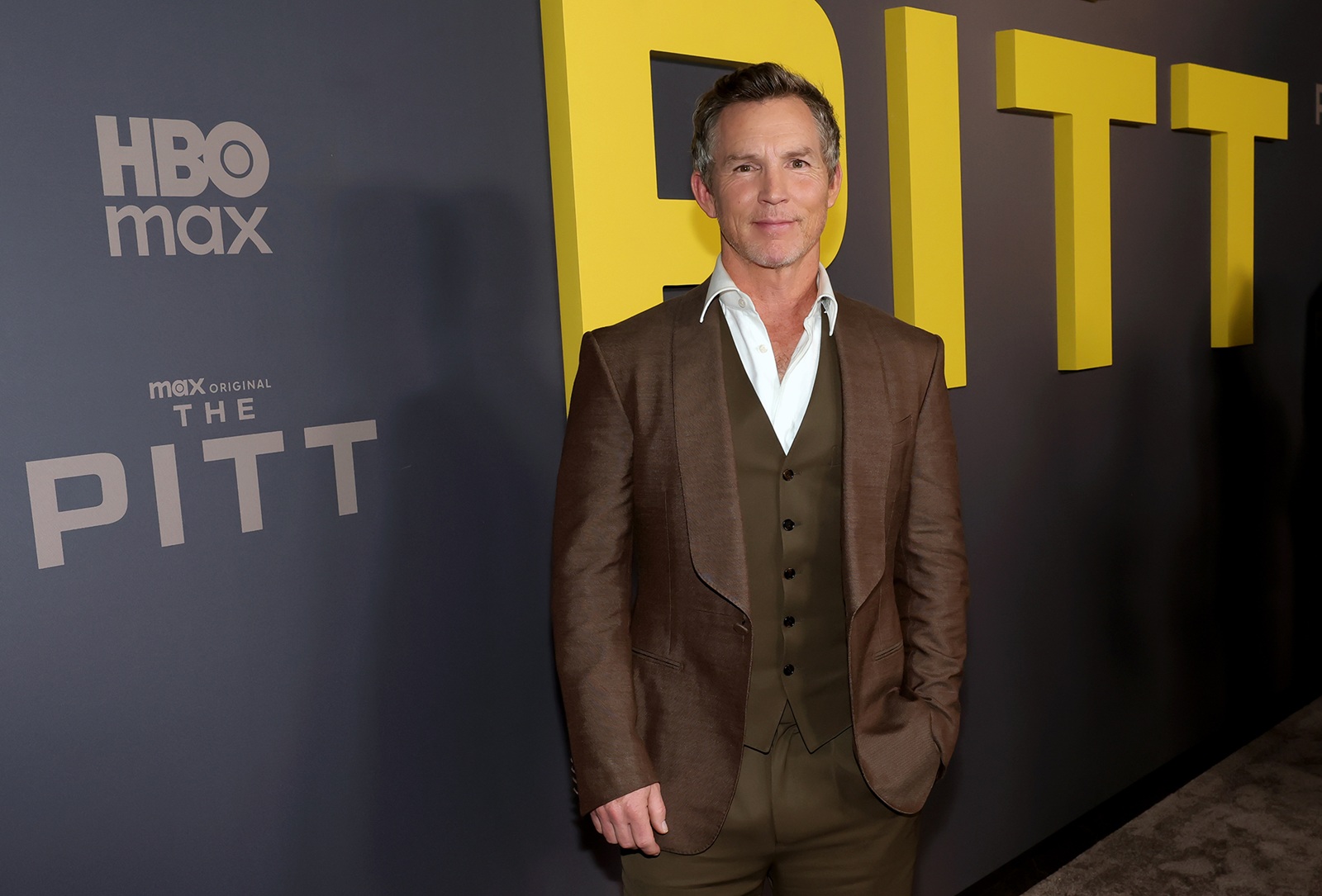 "Заради людства". Зірки серіалу "Пітт" Хетосі та Моафі про 2 сезон та особливе послання українцям